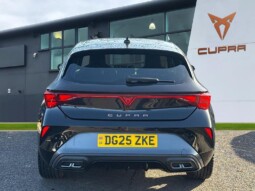 
										CUPRA Leon 2025 1,942 km full									