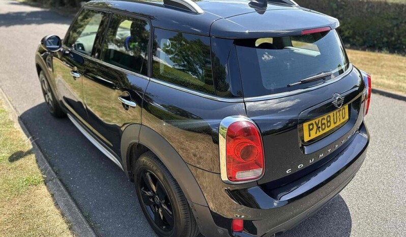 
								MINI Countryman 2018 166,641 km full									