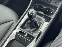 
										MG MG HS 2025 /18,923 km full									