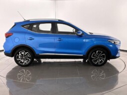 
										MG MG ZS 2022 68150KM full									