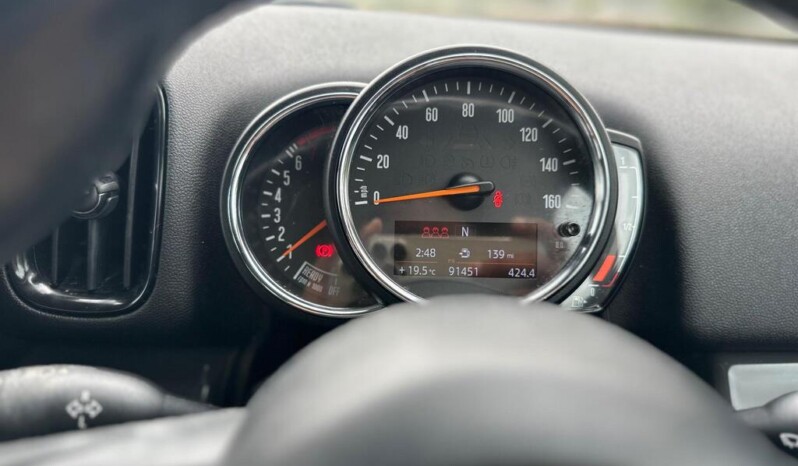 
								MINI Countryman 2018 147,190 km full									