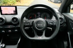 
										Audi Q2 2020 56,327 km full									