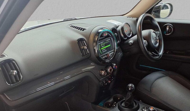 
								MINI Countryman  2018 /134,969 km full									