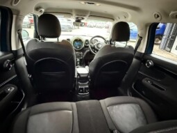 
										MINI Countryman 2018 115 872km full									