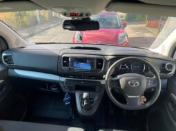 
										Toyota PROACE Verso 2019 140,012km full									