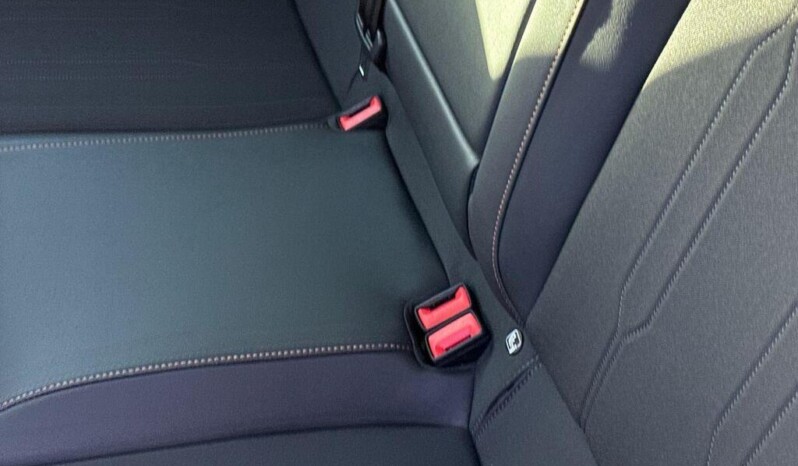 
								CUPRA Leon 2025 1,942 km full									