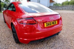 
										Audi TT 2018 39,319 km full									