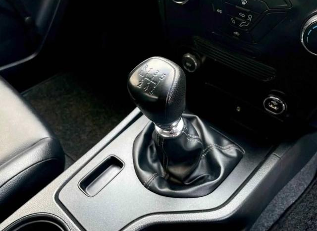 
								FORD Ranger 2022 128,213km full									