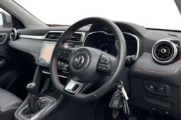 
										MG MG ZS 2023 10 032KM full									