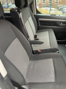 
										Toyota PROACE Verso 2019 140,012km full									