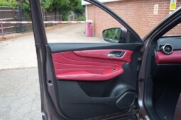 
										MG MG HS 2023 21,858 km full									
