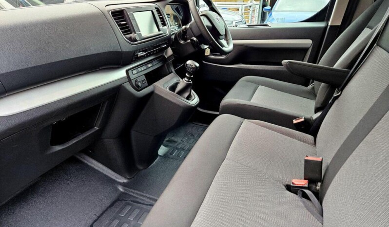 
								Toyota PROACE Verso 2022 34,601 km full									