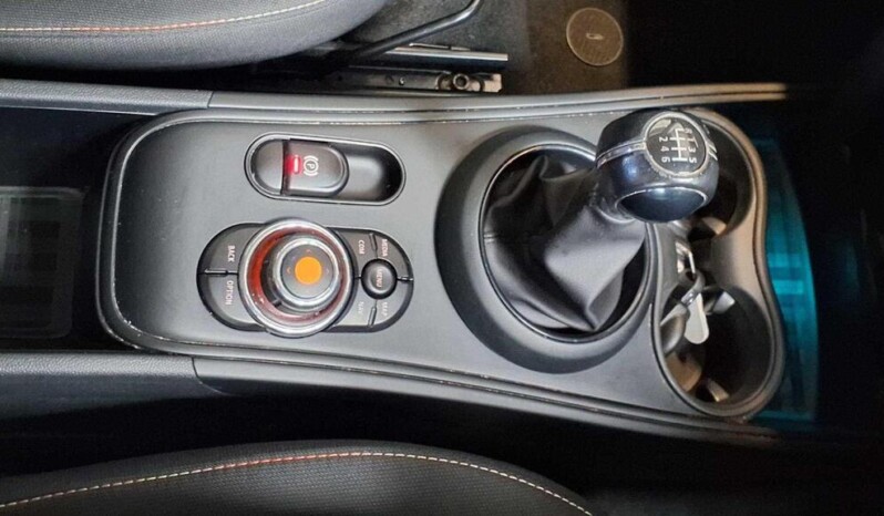 
								MINI Countryman  2018 /134,969 km full									
