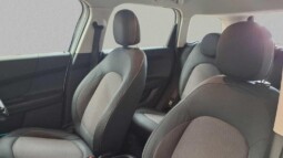 
										MINI Countryman  2018 /134,969 km full									
