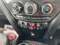 
										MINI Countryman 2018 147,190 km full									