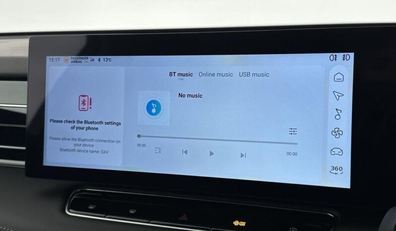
								MG MG HS 2025 /18,923 km full									