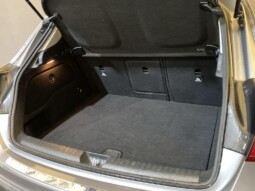 
										Mercedes-Benz GLA 2019 (98,410 km) full									