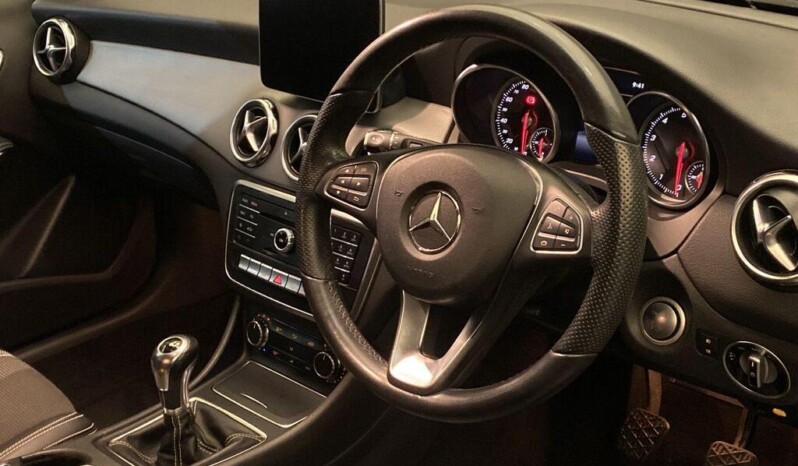 
								Mercedes-Benz GLA 2019 (98,410 km) full									