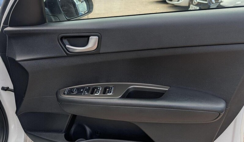 
								Kia Optima 2019 73,159 km full									