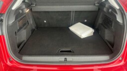 
										Citroen C4: 2022 (64,826 km) full									