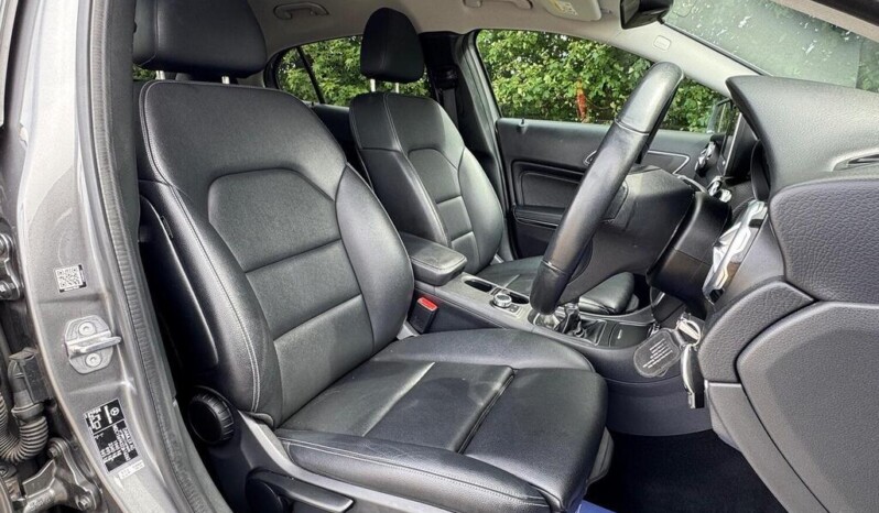 
								Mercedes-Benz GLA 2019 71,900 km) full									