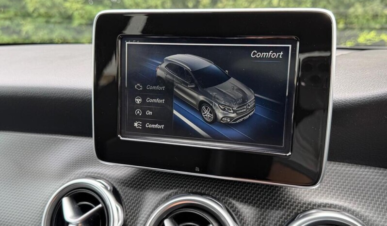 
								Mercedes-Benz GLA 2019 71,900 km) full									