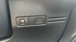 
										Volvo XC40 2021 71,987 km full									