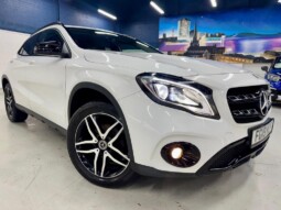 
										Mercedes-Benz GLA 59,550 km) full									