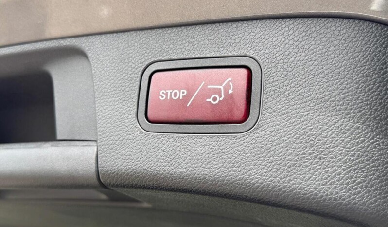 
								Mercedes-Benz GLA 2019 71,900 km) full									