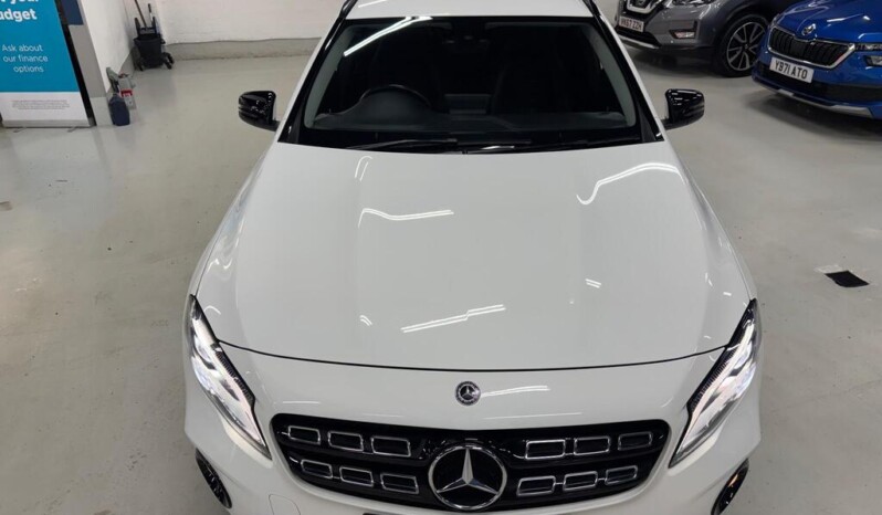 
								Mercedes-Benz GLA 59,550 km) full									