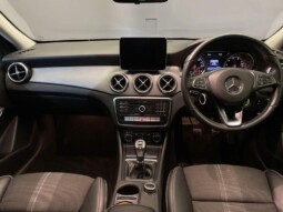 
										Mercedes-Benz GLA 2019 (98,410 km) full									