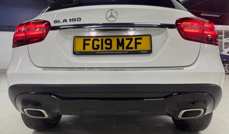 
								Mercedes-Benz GLA 59,550 km) full									