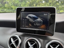 
										Mercedes-Benz GLA 2019 71,900 km) full									