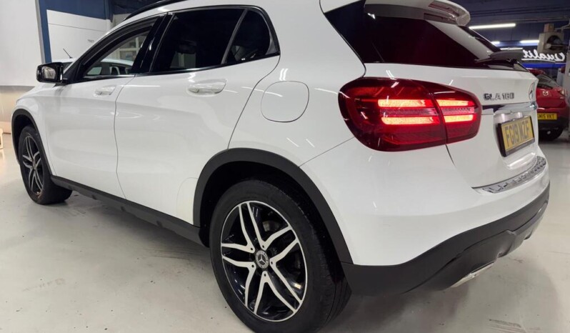 
								Mercedes-Benz GLA 59,550 km) full									