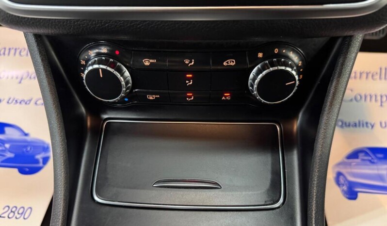 
								Mercedes-Benz GLA 59,550 km) full									