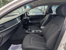 
										Kia Optima 2019 73,159 km full									