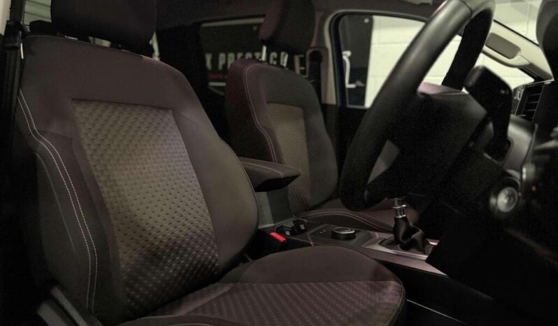 
								Volkswagen Amarok:  2025 7,219.5 km. full									
