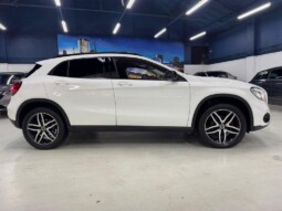 
										Mercedes-Benz GLA 59,550 km) full									